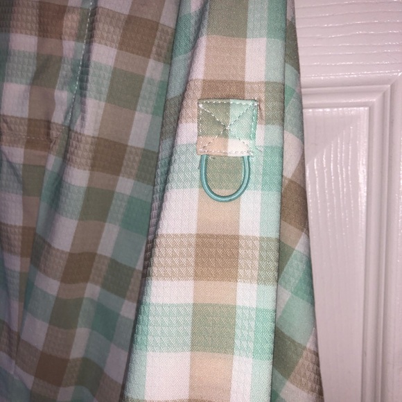 Gander Mountain Guide Series Woman’s Button Down. - Picture 6 of 7